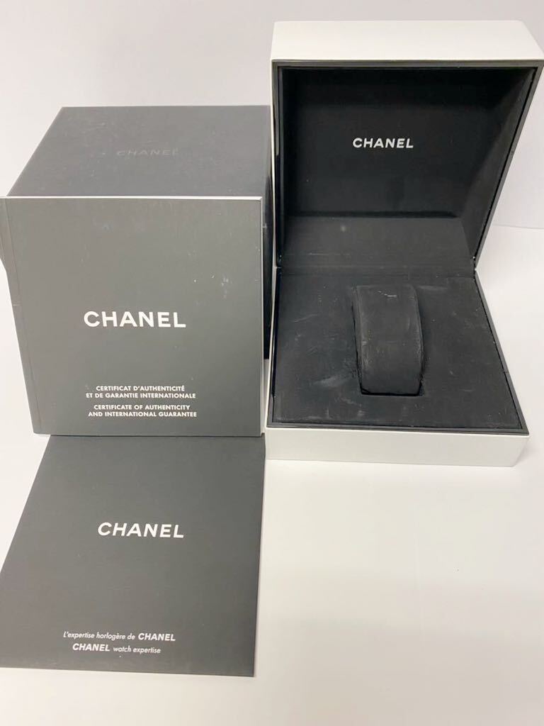 極美品 定価127.8万 CHANEL シャネル J12 365 H3839 白セラミック K18PGベゼル ユニセックス 自動巻 正規品/箱 新バックルの画像10