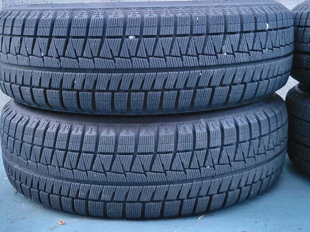 ■185/60R15 ブリヂストン ICEPARTNER2 + ブリヂストン製 バルミナBR10 15X5.5J 4X100 IS42 ハブ径73㎜ 旧型アクアや160系カローラ等に■_残り溝は約7.4㎜～7.7㎜ありました