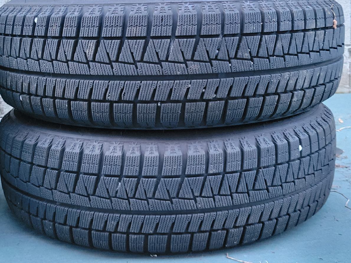 ■185/60R15 ブリヂストン ICEPARTNER2 + ブリヂストン製 バルミナBR10 15X5.5J 4X100 IS42 ハブ径73㎜ 旧型アクアや160系カローラ等に■_残り溝は約7.4㎜～7.7㎜ありました