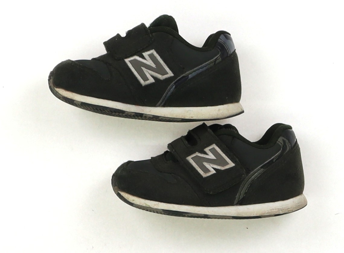 ニューバランス New Balance スニーカー 靴13cm～ 男の子 子供服 ベビー服 キッズ_画像2
