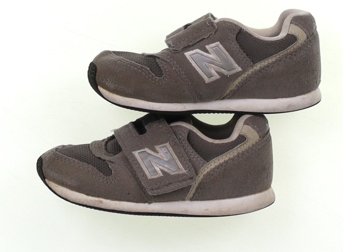 ニューバランス New Balance スニーカー 靴14cm～ 男の子 子供服 ベビー服 キッズ_画像2
