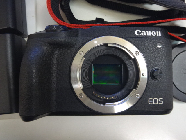 Canon キヤノン EOS M6 Mark2　ボディ 箱付き_画像3