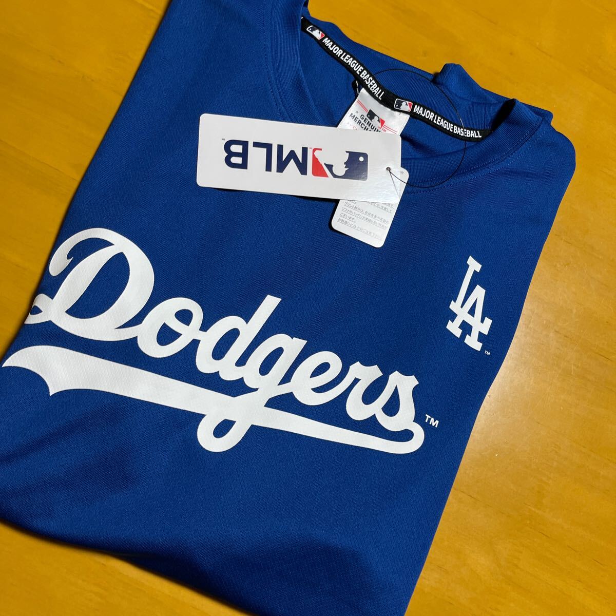 ＬＬサイズ 新品　MLB ドライ半袖シャツ ロサンゼルス　ドジャース　大谷翔平　メジャーリーグ　ロゴTシャツ_画像4