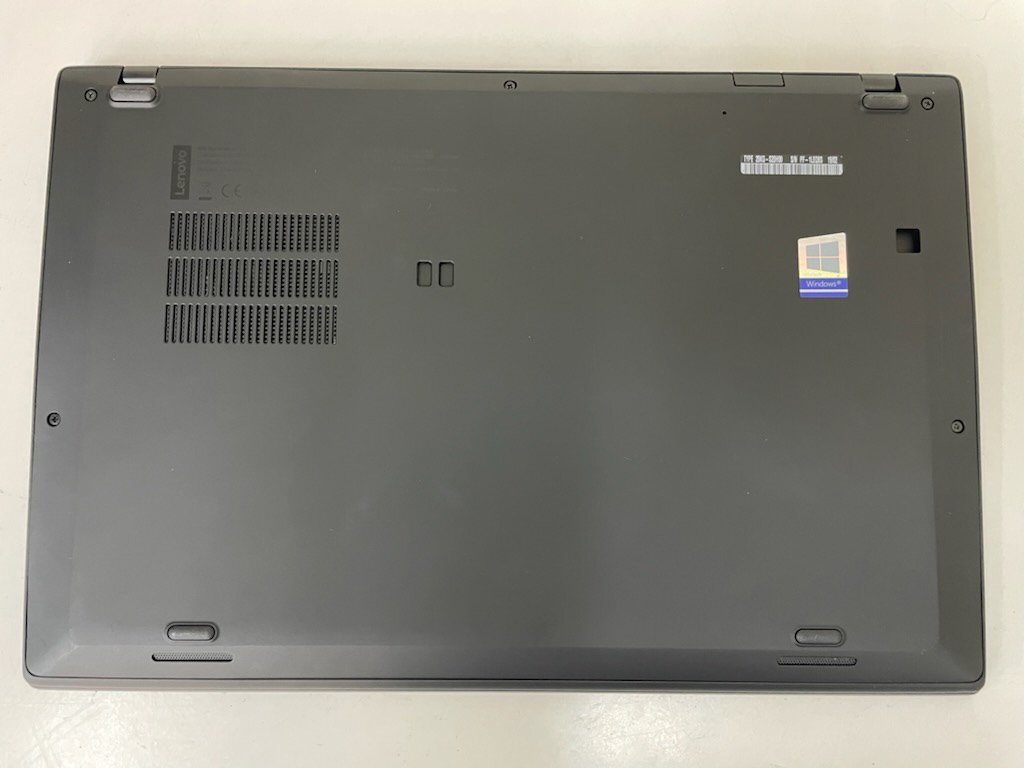 【UEFI起動確認済み／中古】ThinkPad X1 Carbon [TYPE 20KG-S20H00] (Core i5-8250U, RAM8GB, SSD無し) 本体＋ACアダプタ●バッテリーNG_画像3