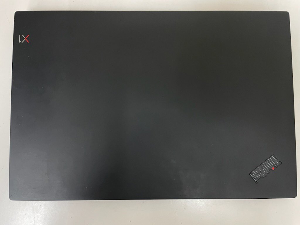 【UEFI起動確認済み／中古】ThinkPad X1 Carbon [TYPE 20KG-S20H00] (Core i5-8250U, RAM8GB, SSD 無し) 本体＋ACアダプタ_画像2