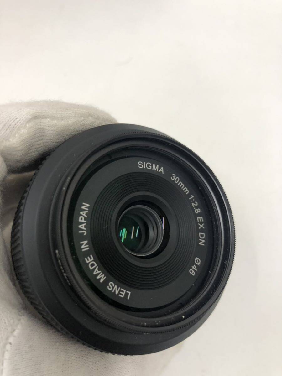 ⑮SIGMA シグマ 30mm F2.8 EX DN 0.3m 0.98ft レンズの画像3