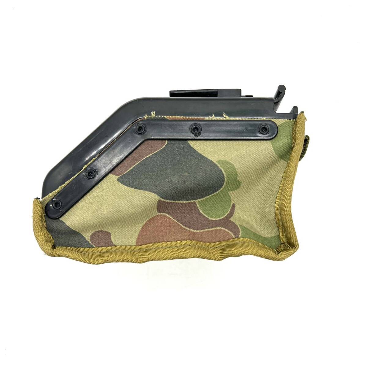 送料無料 実物 M249 MINIMI F89 100rd アモポーチ アモボックス Nut Sack Pouch オーストラリアカモ FADA オーストラリア国防軍 豪軍の画像1