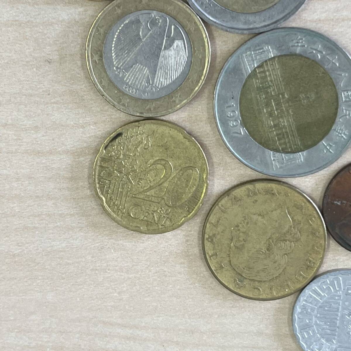 【T0319】海外 外国 古銭 硬貨 通貨 貨幣 コイン コレクション EURO CENT オーストラリア 中華人民共和国 五拾圓 1/2FRANC他 約122.4g_画像6