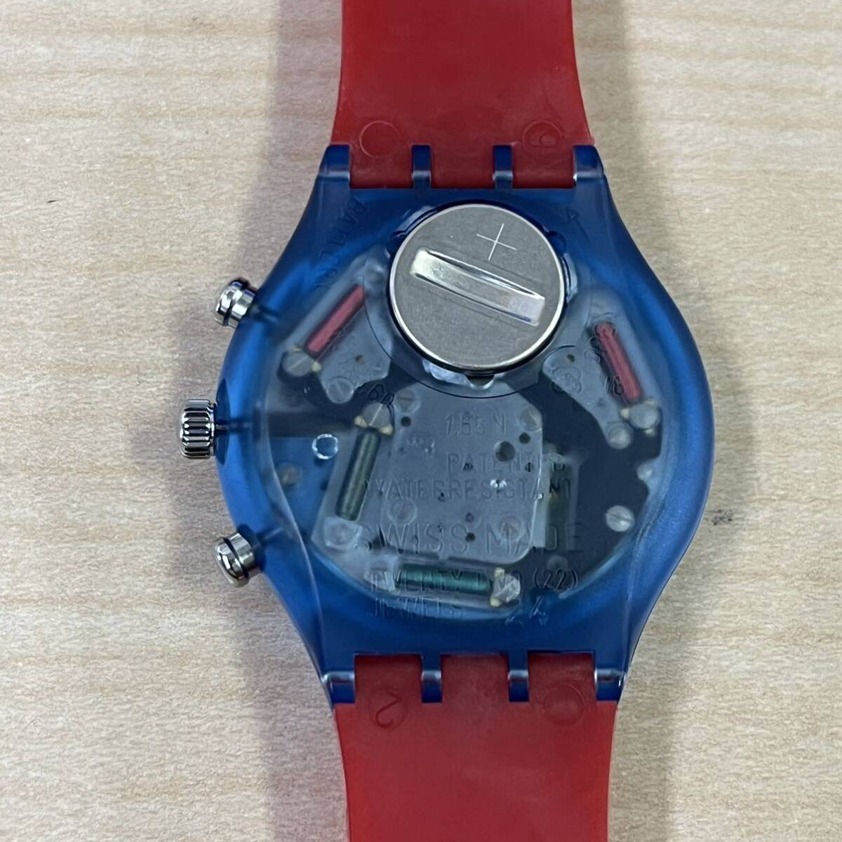 【T0327】SWATCH Swatch スウォッチ 腕時計 ケース付 クロノグラフ 9.50×3.60 不動品 動作未確認の画像5