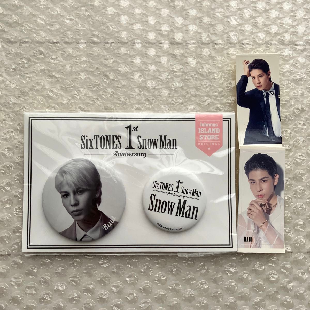 未開封】Snow Man 1st Anniversary 缶バッジセット おまけ付き 未開封】Snow Man 1st Anniversary 缶バッジセット おまけ付き