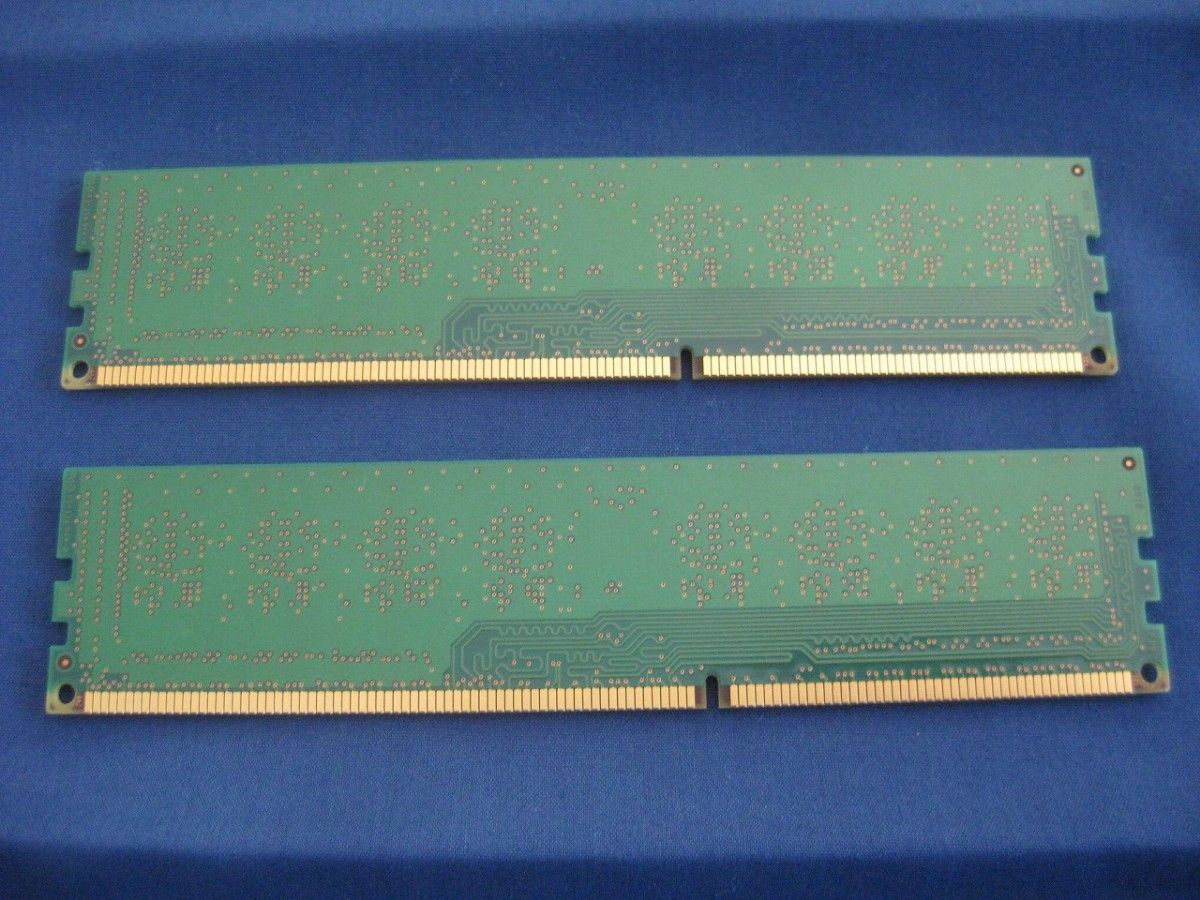 デスクトップPC用メモリ DDR3-1066(PC3-8500U) 240pin 3枚 