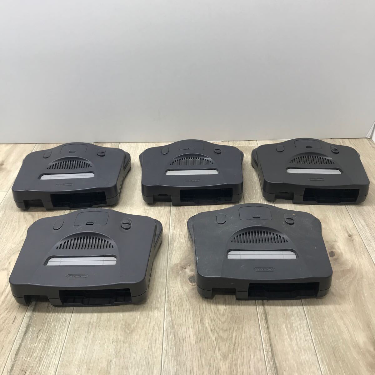 067 A / Nintendo 64 body 5 pcs summarize Nintendo nintendo used scratch dirt damage equipped Junk 