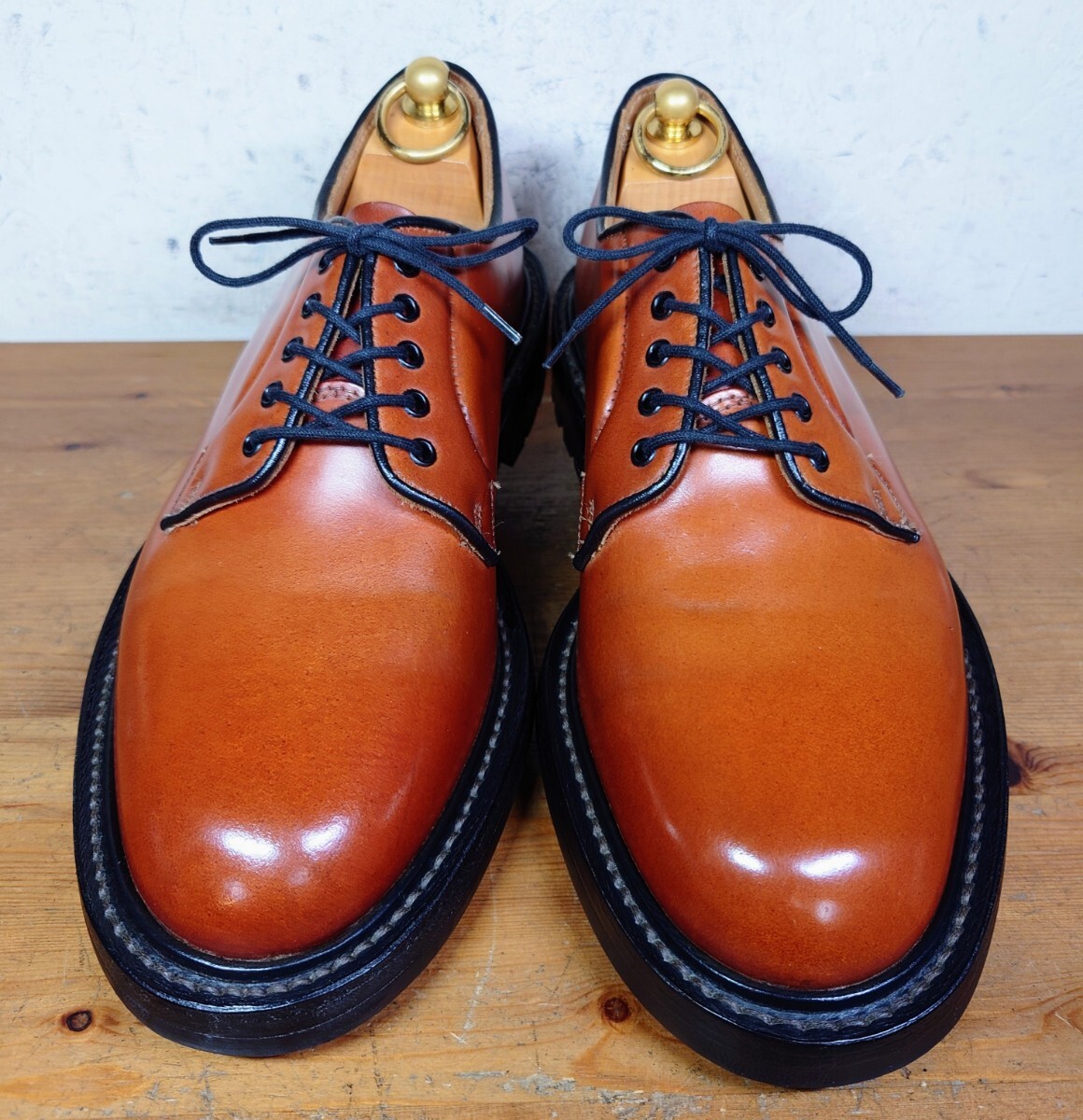 【極美品/コードバン】英国製 Tricker's/トリッカーズ M7505 カントリー プレーントゥ US61/2 Fit.5 24.5cm相応 オレンジ/alden クロケット_画像4