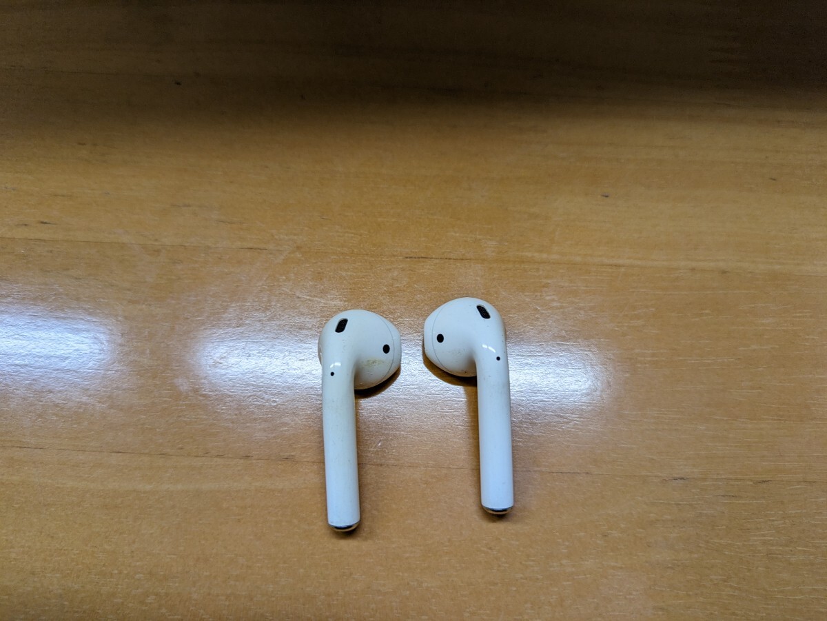 AirPods 第2世代 Apple イヤホン _画像2