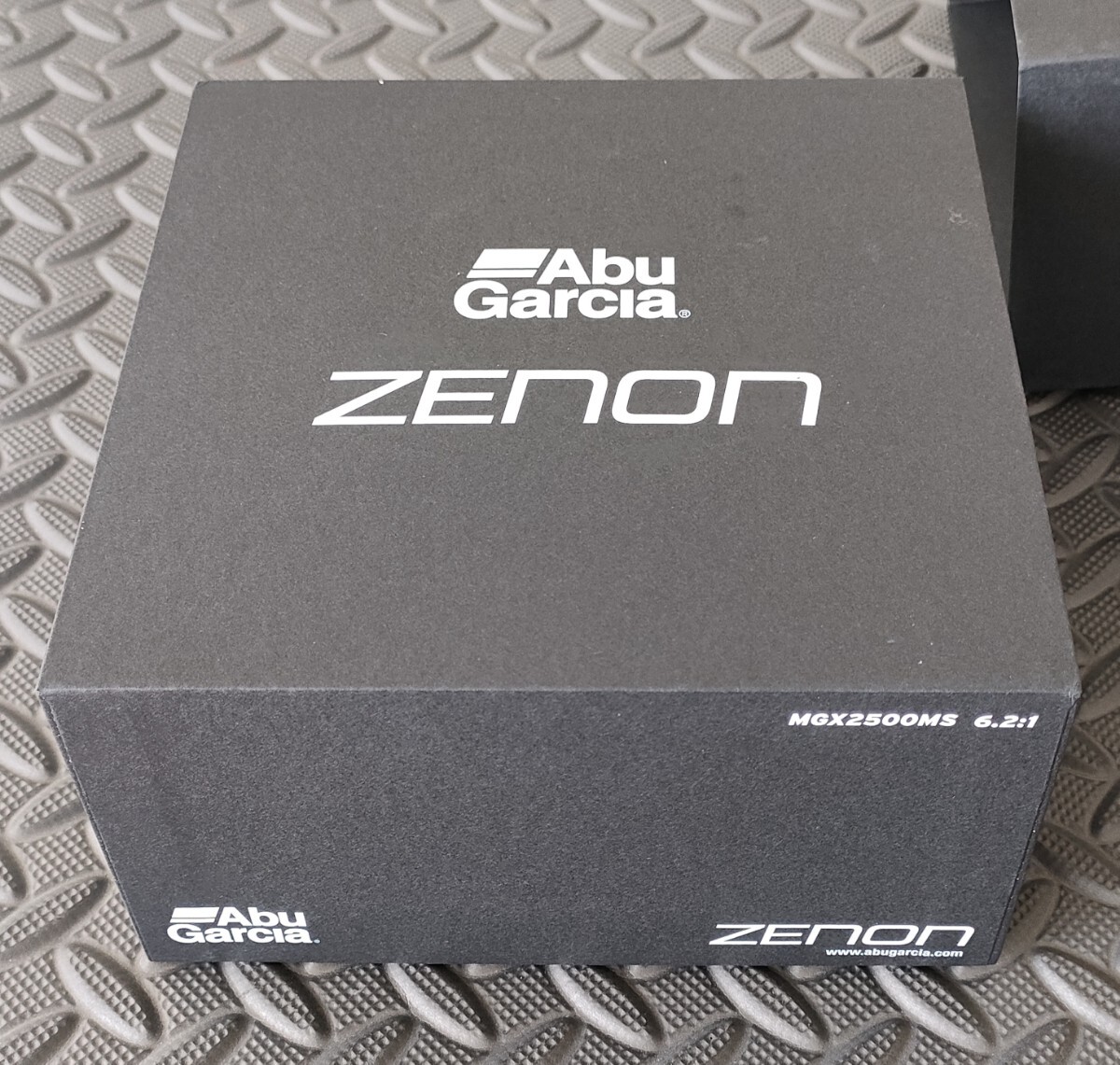 Abu Garcia zenon mgx 2500 アブ ガルシアZENON ゼノン abu garcia _画像3