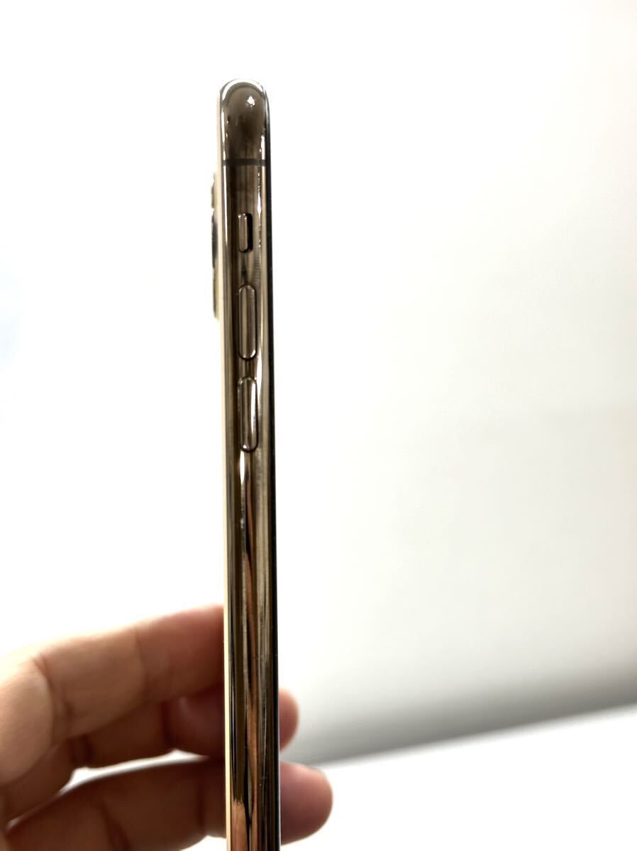美品 Apple アップル iPhone 11Pro Max 64GB SIMフリー ゴールド バッテリー88%の画像3