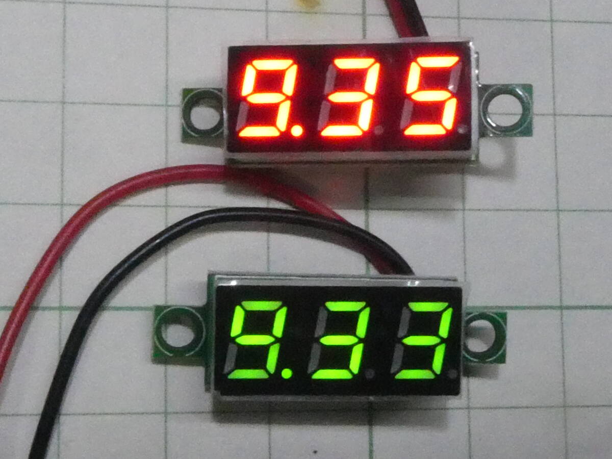 ** cheap LED voltmeter 2.5-30v 2 line type green **