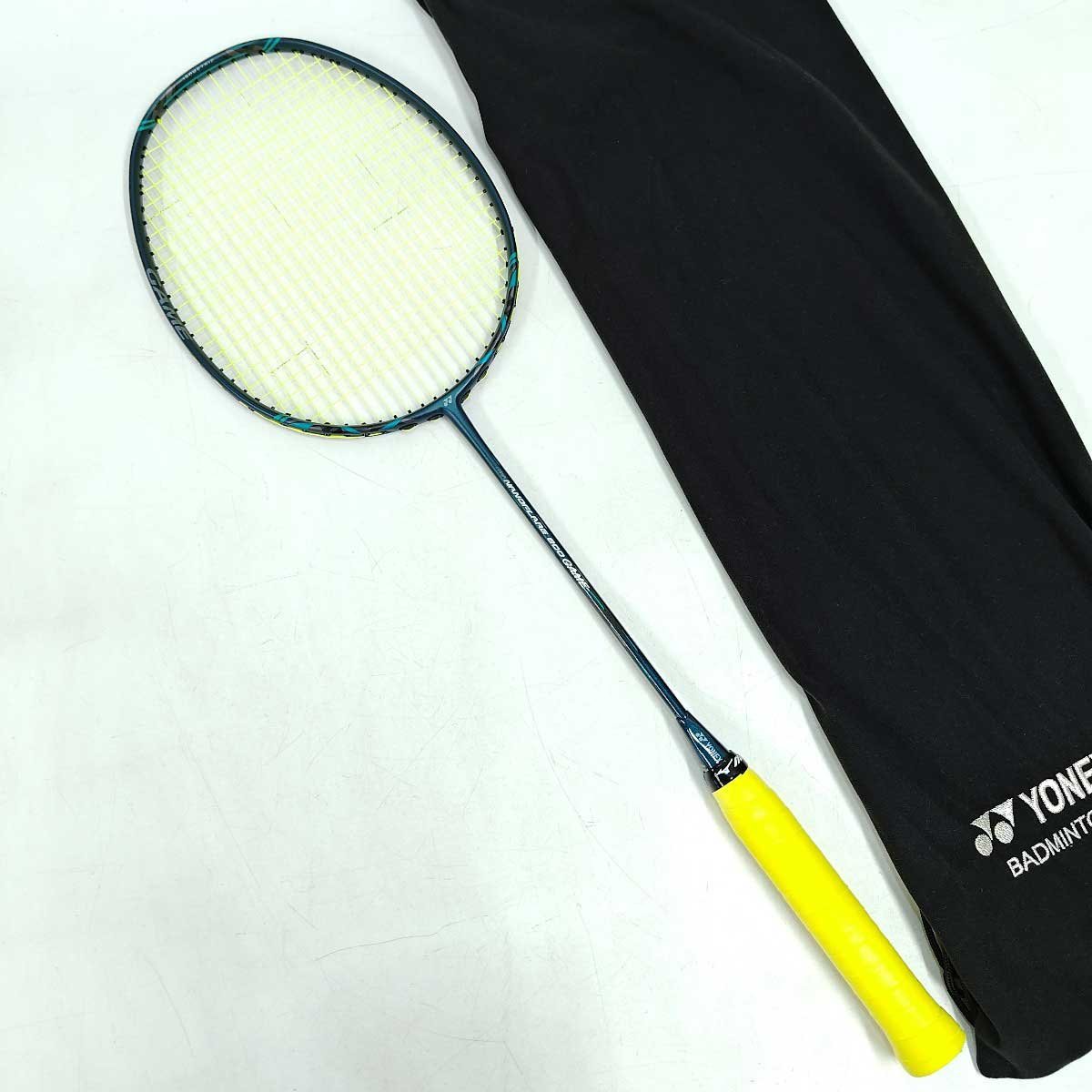 【中古】ヨネックス ナノフレア800 ゲーム バドミントンラケット NANOFLARE 800 GAME 4UG5 NF-800G YONEX