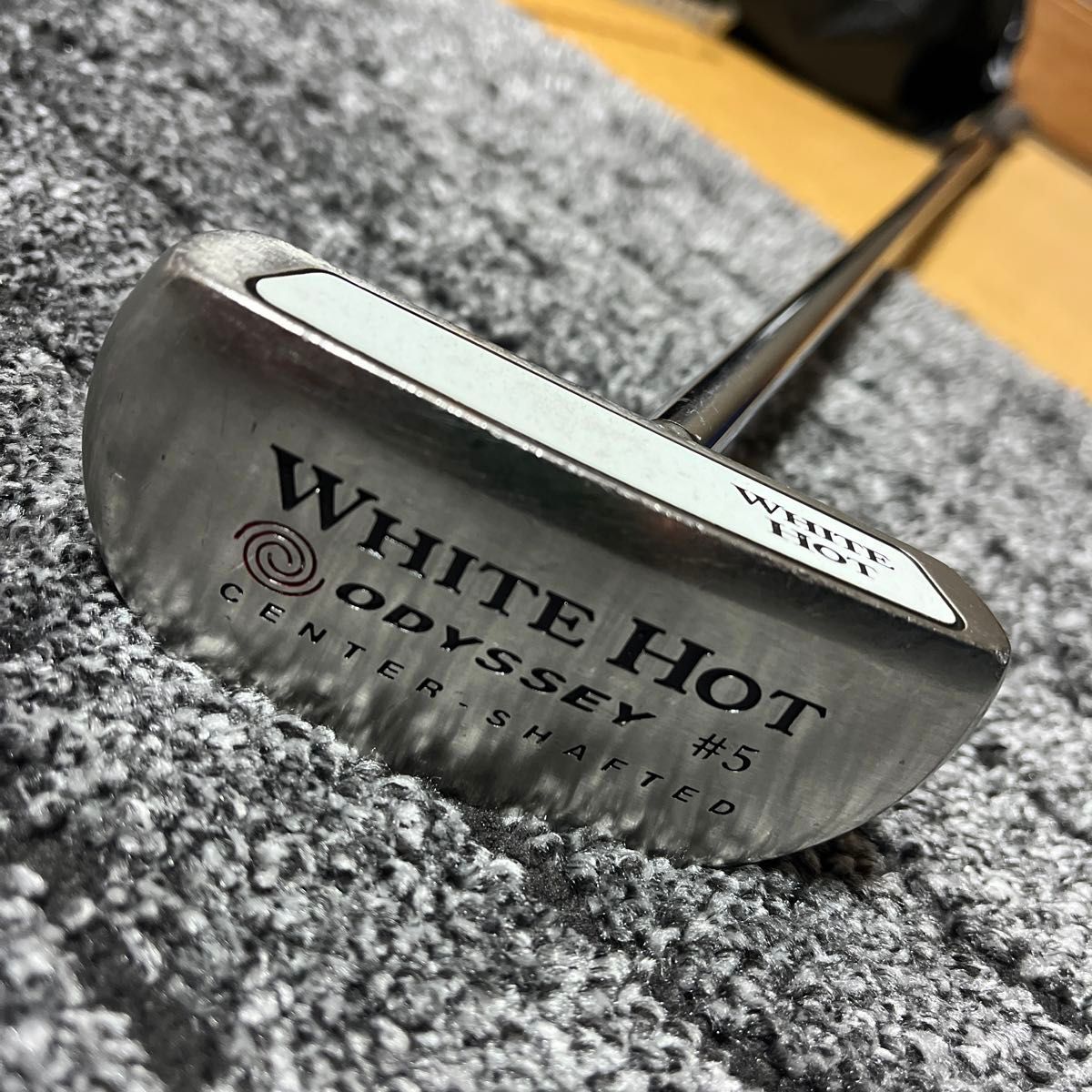 オデッセイ ホワイトホットOG #5 33インチ センターシャフト オデッセイ ホワイトホットOG #5 33インチ センターシャフト