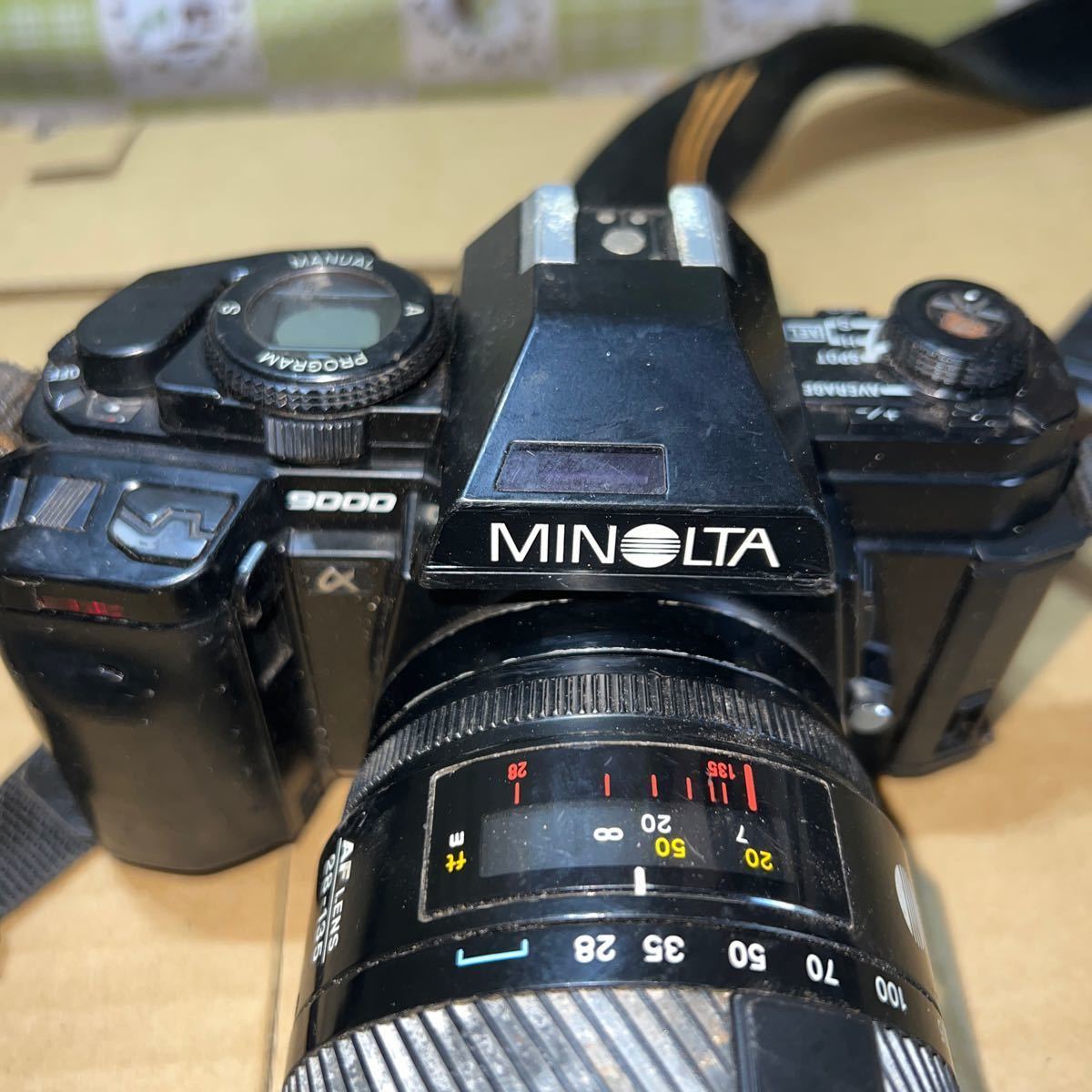 【B6】MINOLTA ミノルタ a-9000 AF ZOOM 28-135mm 一眼レフフィルムカメラ【動作未確認】【60s】_画像2