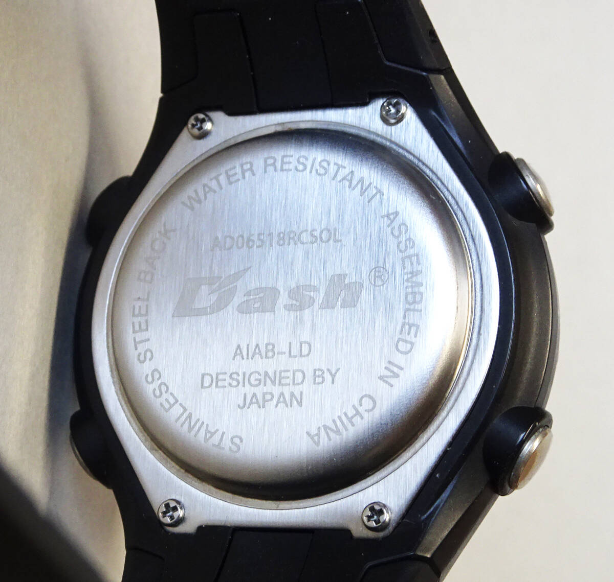 DASH　電波ソーラーウォッチ　デジタル腕時計　AD06518RCSOL _画像3