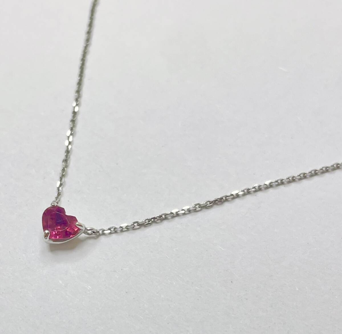 **[ ultimate beautiful goods ] Vendome Aoyama Vendome Aoyama K18WG ruby necklace Heart approximately 0.25ct 1.4g**