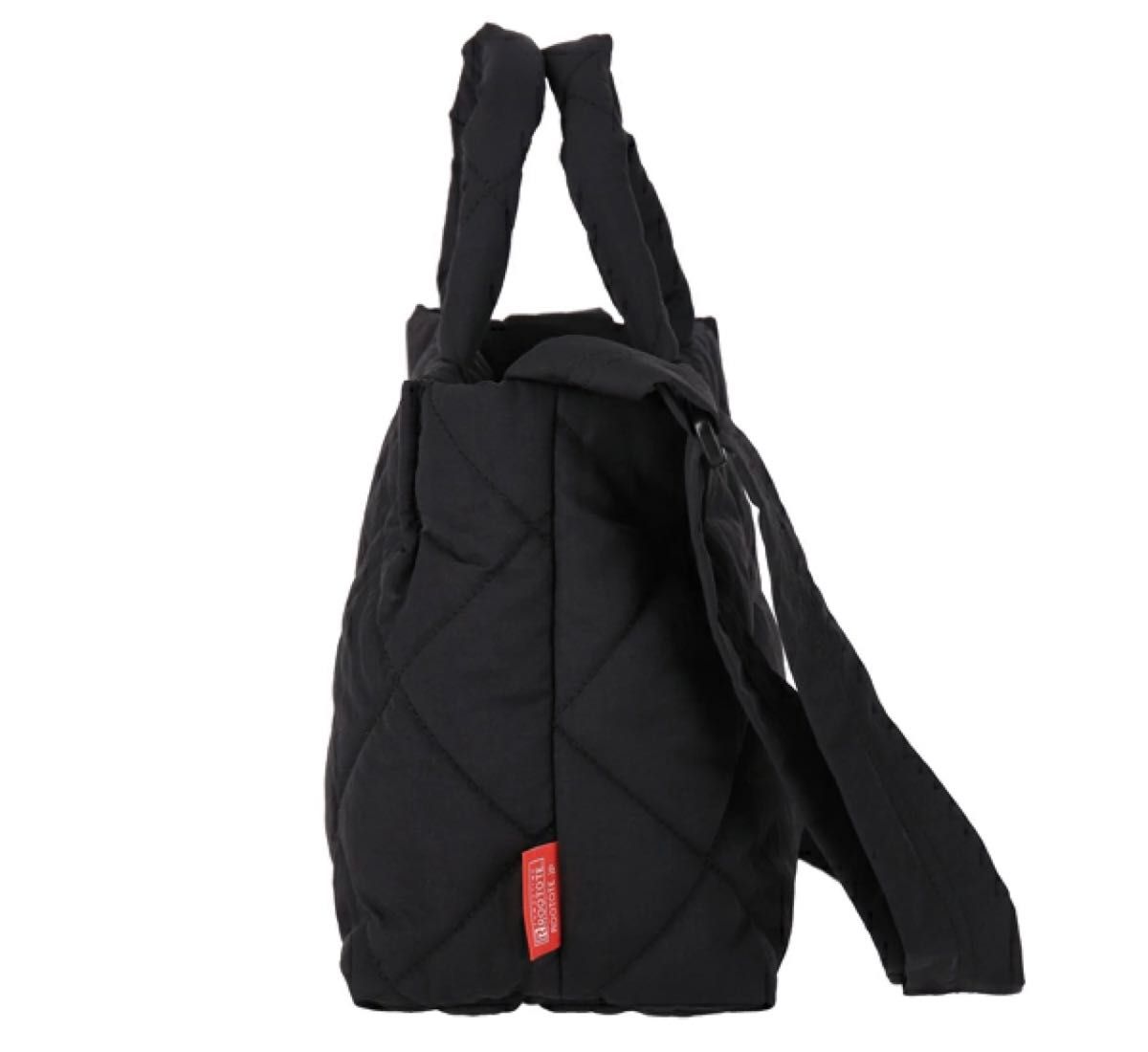 [新品] スヌーピーSNOOPY スヌーピー バッグ ブラック 斜めがけキルトバッグ　ルートートトラベルお散歩通勤バッグ
