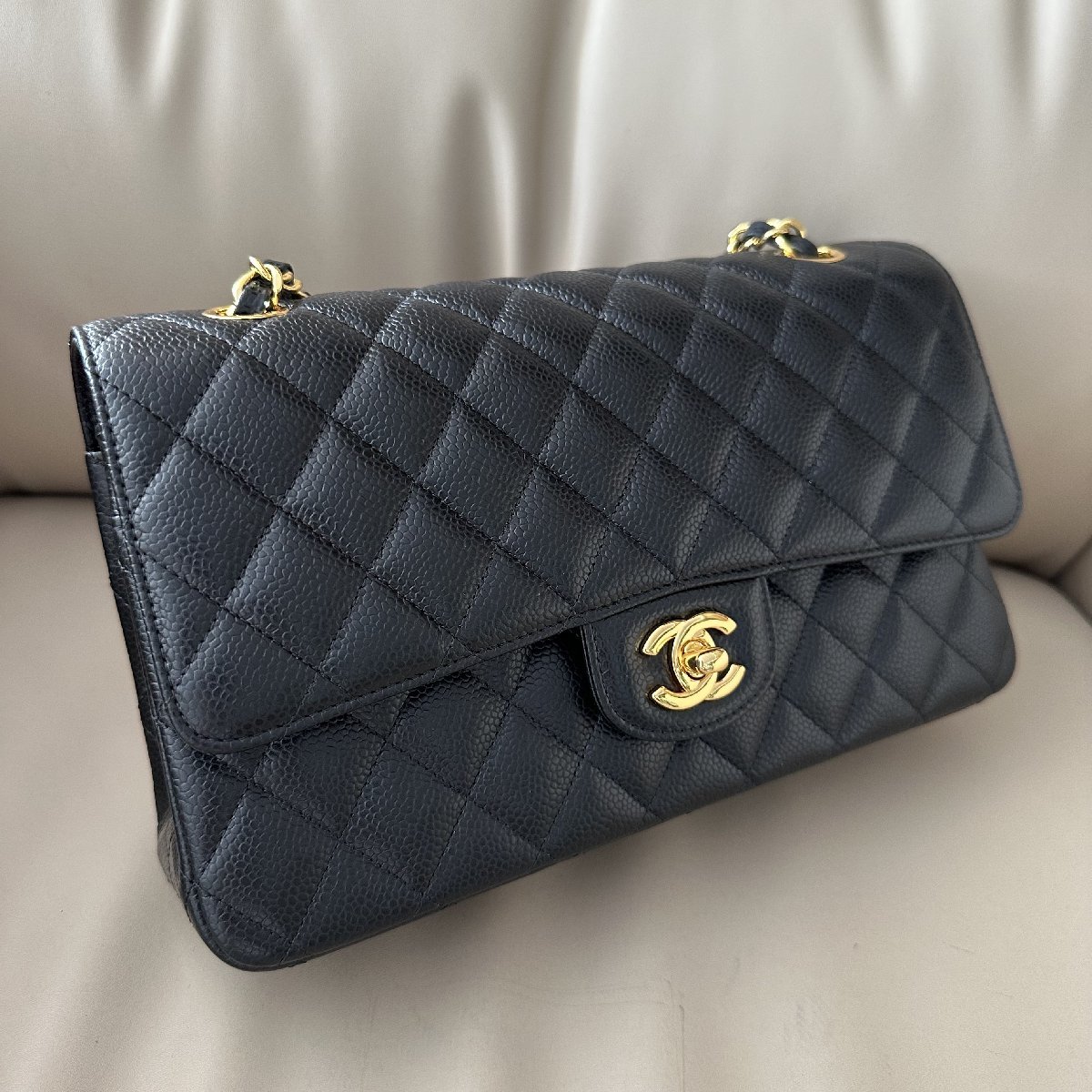 新品未使用 ◆CHANEL シャネル◆ A01112 キャビアスキン ダブルフラップマトラッセ ハンド チェーンショルダーバッグ レディースの画像3