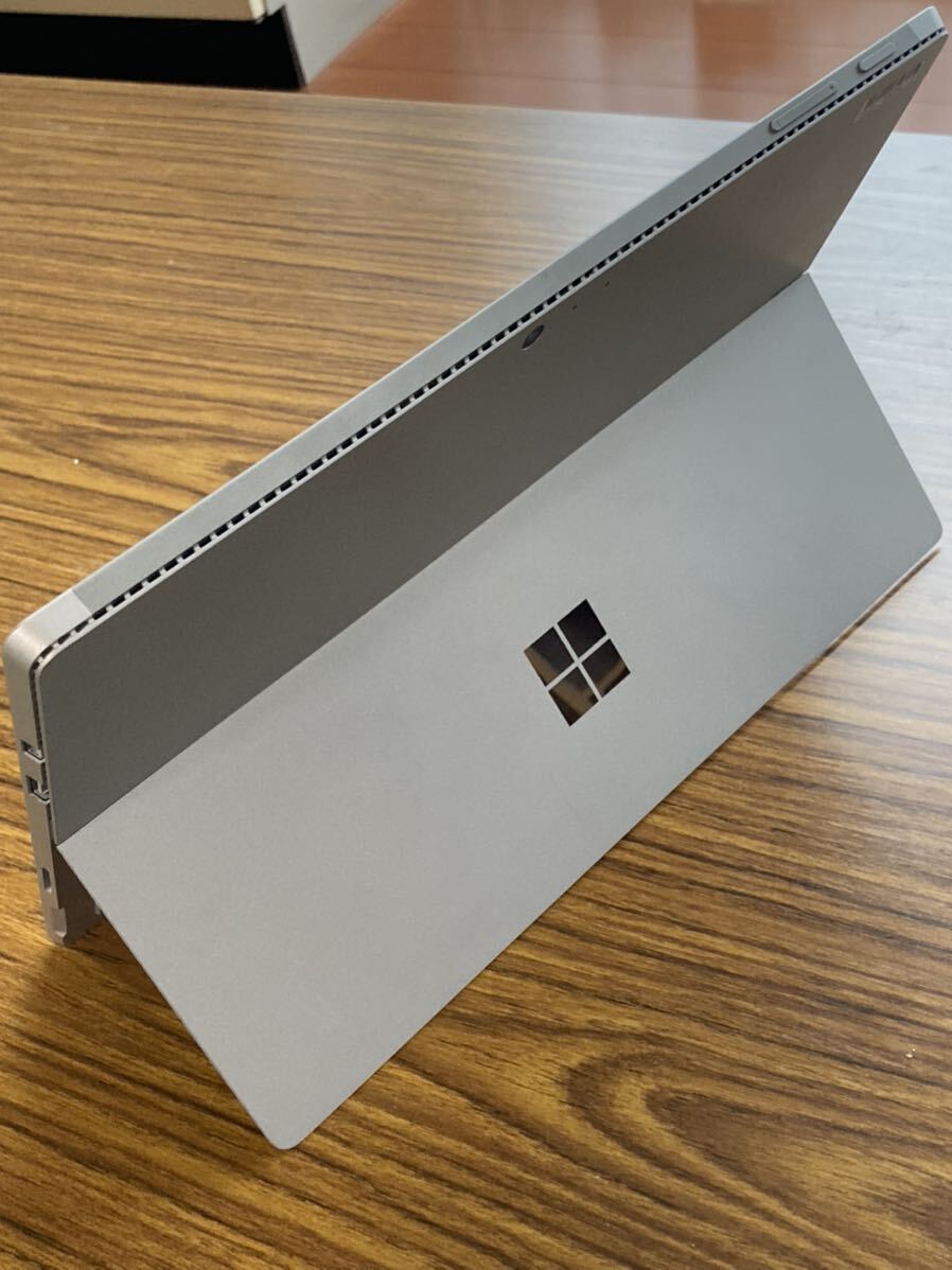 現状 本体のみ マイクロソフト Surface Pro 4 128GB Windows10pro すぐ発送可　P63_画像3