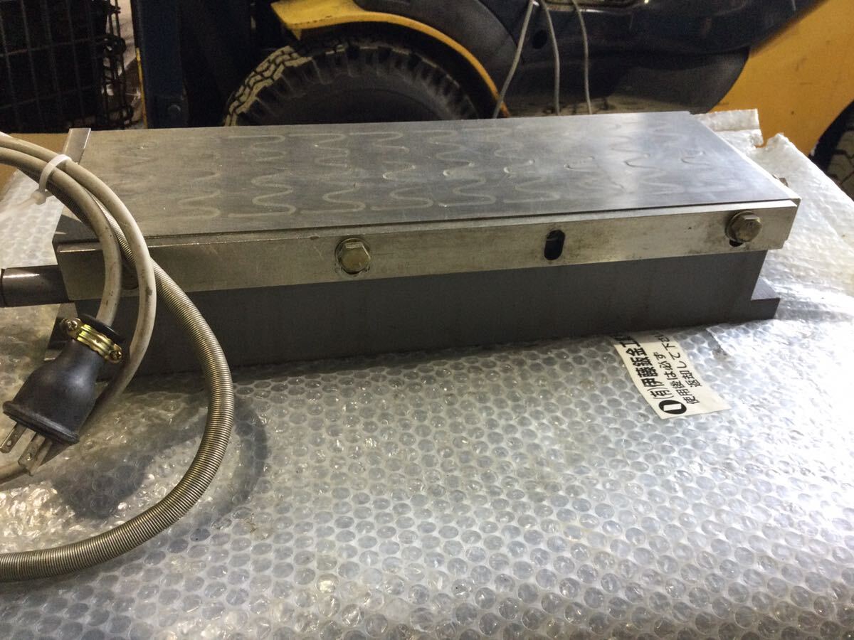 Kanetsu KET 1545A 永久磁気チャック DC100V Kanetsu KET 1545A 永久磁気チャック DC100V
