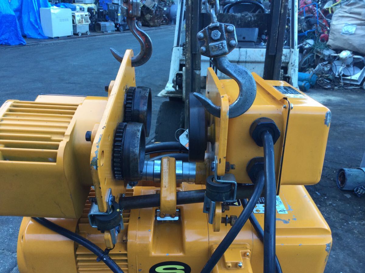 KITO 490Kg 電動トロリー付き電動チェーンブロック IBQ-T IP55 KITO 490Kg 電動トロリー付き電動チェーンブロック IBQ-T IP55