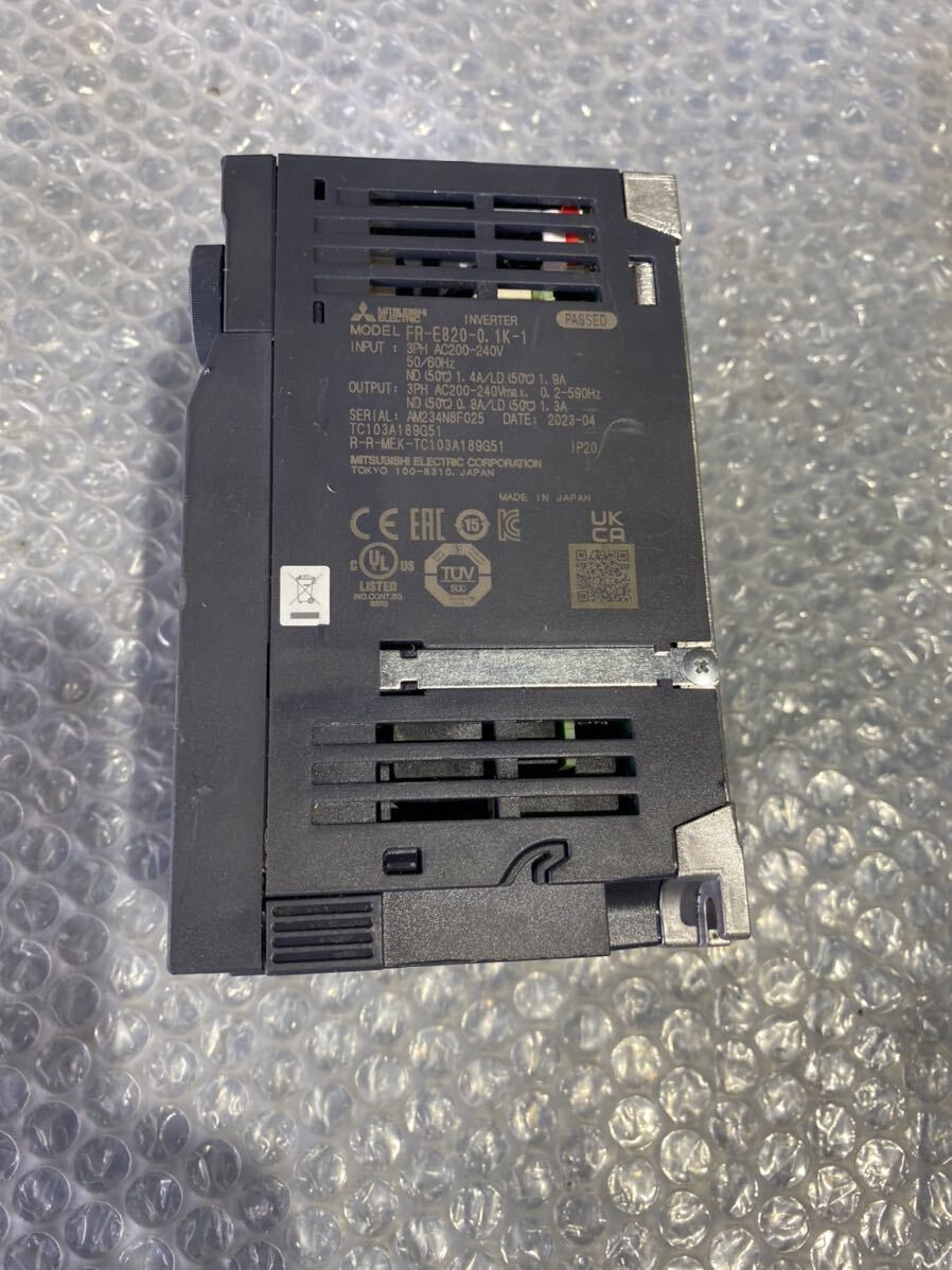 [KM106] MITSUBISHI ELECTRIC INVERTER FR-E820-0.1K-1 動作保証_画像3