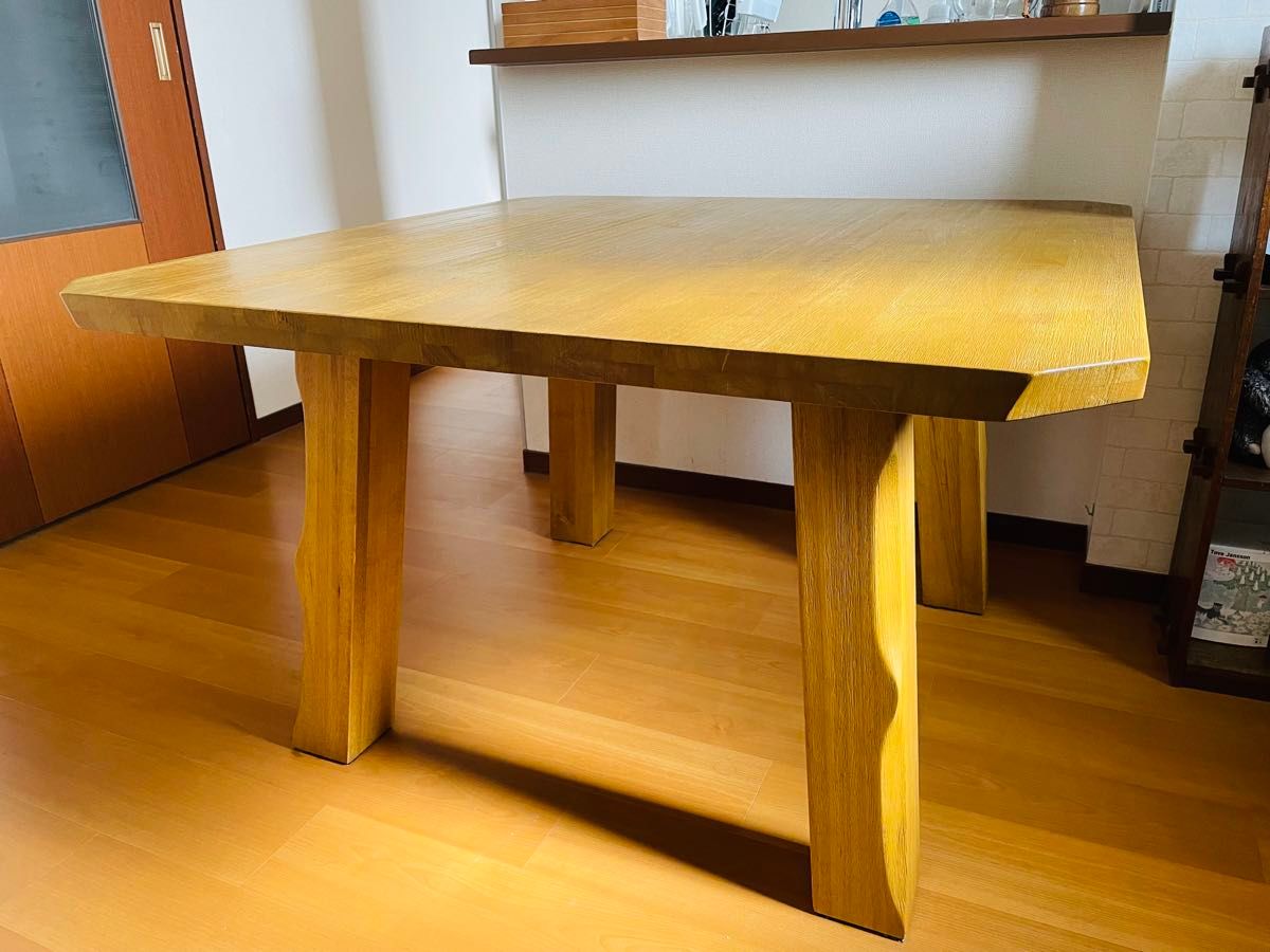 天然木　テーブル　1100x1100 