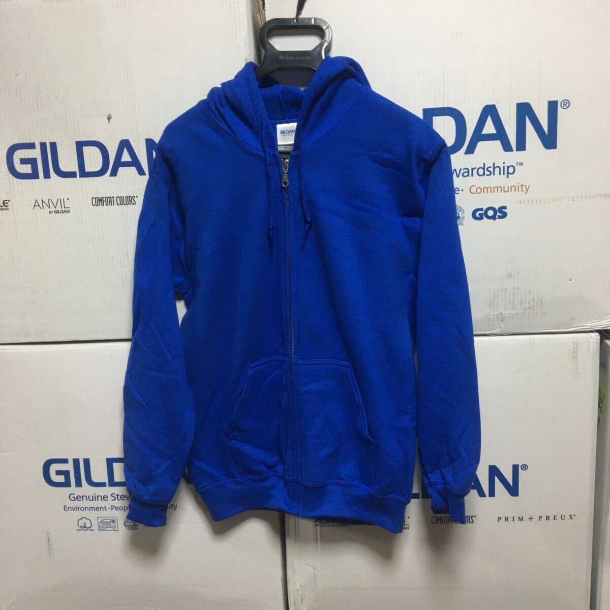 GILDAN ロイヤルブルー S 青色 ジップアップ 8.0oz スウェット パーカー フルジップ フーディー ギルダン 無地 長袖 裏起毛 フード☆_画像1