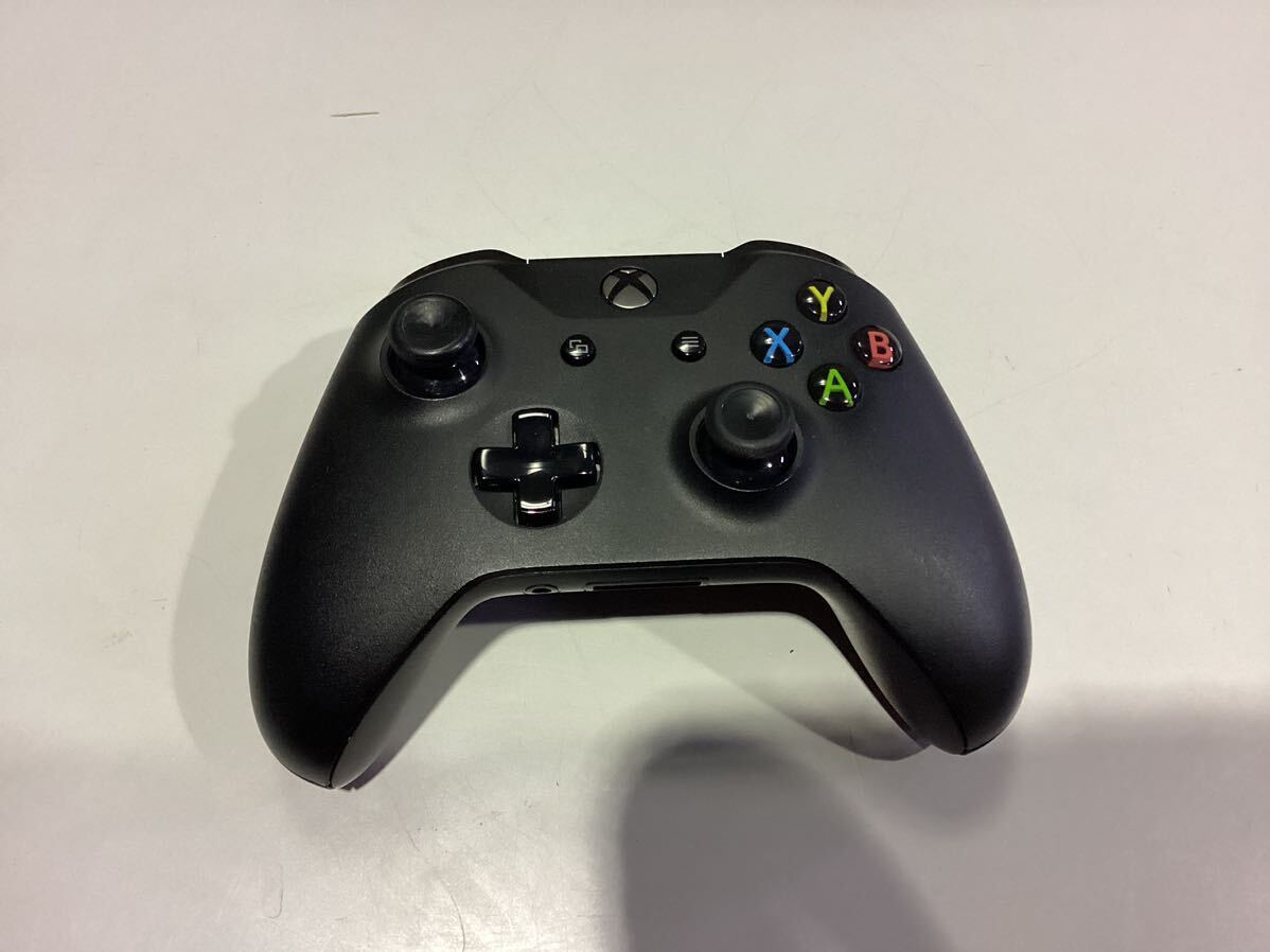 313【動作品】XBOX one x ブラック コントローラー _画像6