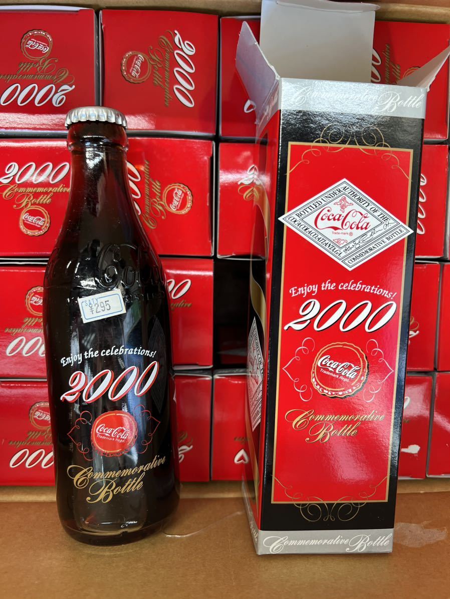 コカ・コーラ　2000年記念ボトル　1ケース24本_画像1