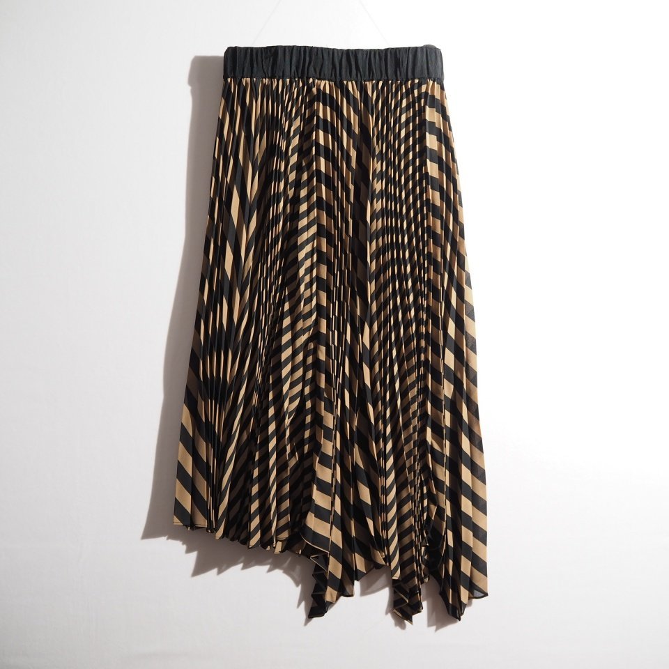 M5895P VADORE Adore V pleat herringbone flared skirt black beige 38 /asimeto Lee sia- chiffon spring summer rb mks