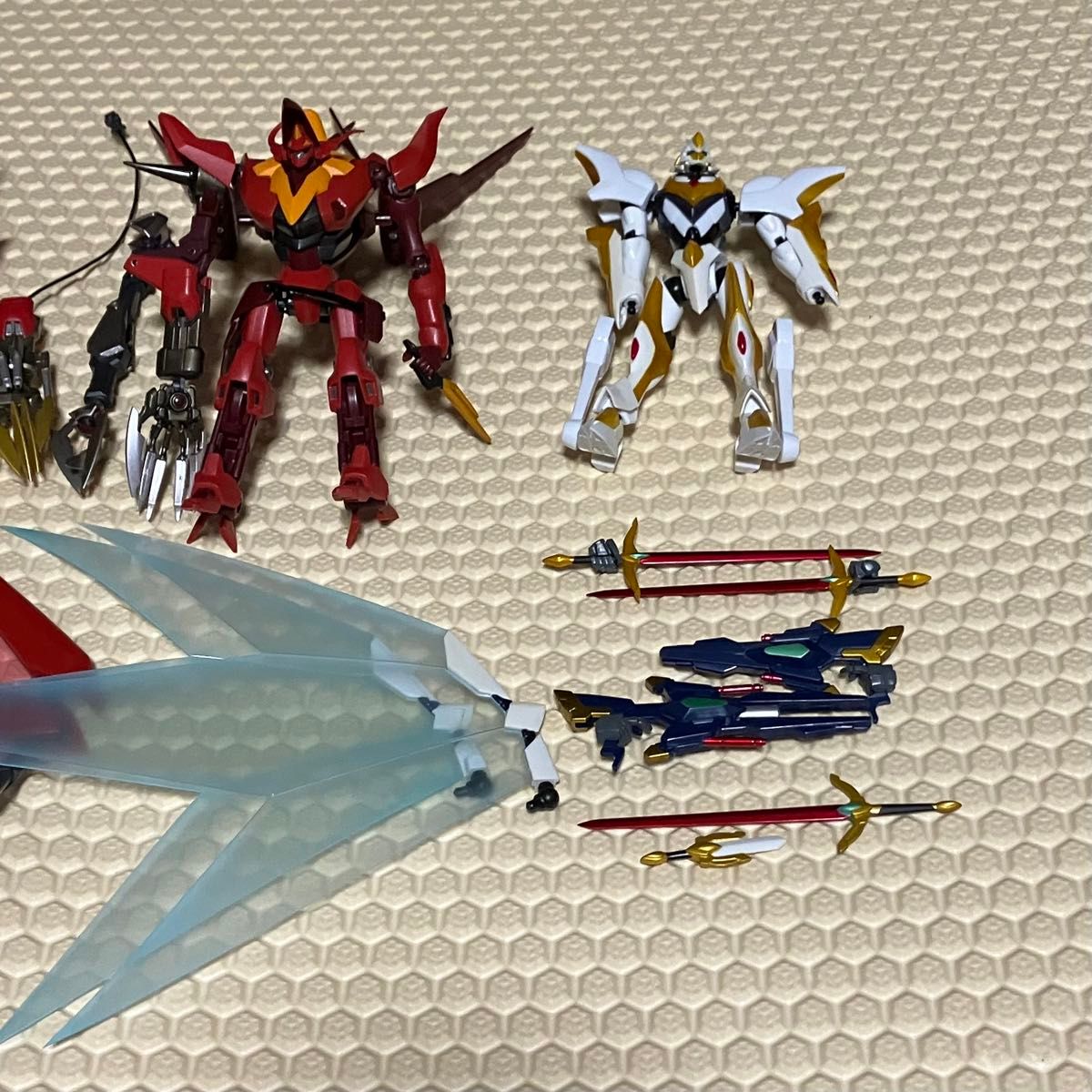 ROBOT魂 紅蓮可翔式 紅蓮聖天八極式 ランスロットアルビオン ROBOT魂 紅蓮可翔式 紅蓮聖天八極式 ランスロットアルビオン