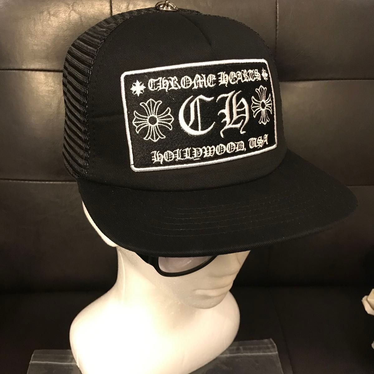 CHROME HEARTS クロムハーツ　トラッカーキャップ  CHロゴ　黒黒　