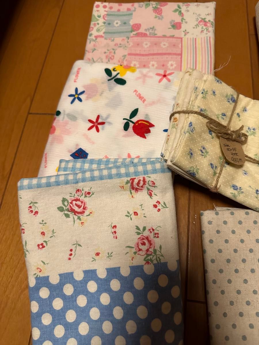 ハギレ まとめ売り お子様用からバザー商品用に使える生地 生地 ハンドメイド 手芸 裁縫 ハギレ まとめ売り お子様用からバザー商品用に使える生地 生地 ハンドメイド 手芸 裁縫