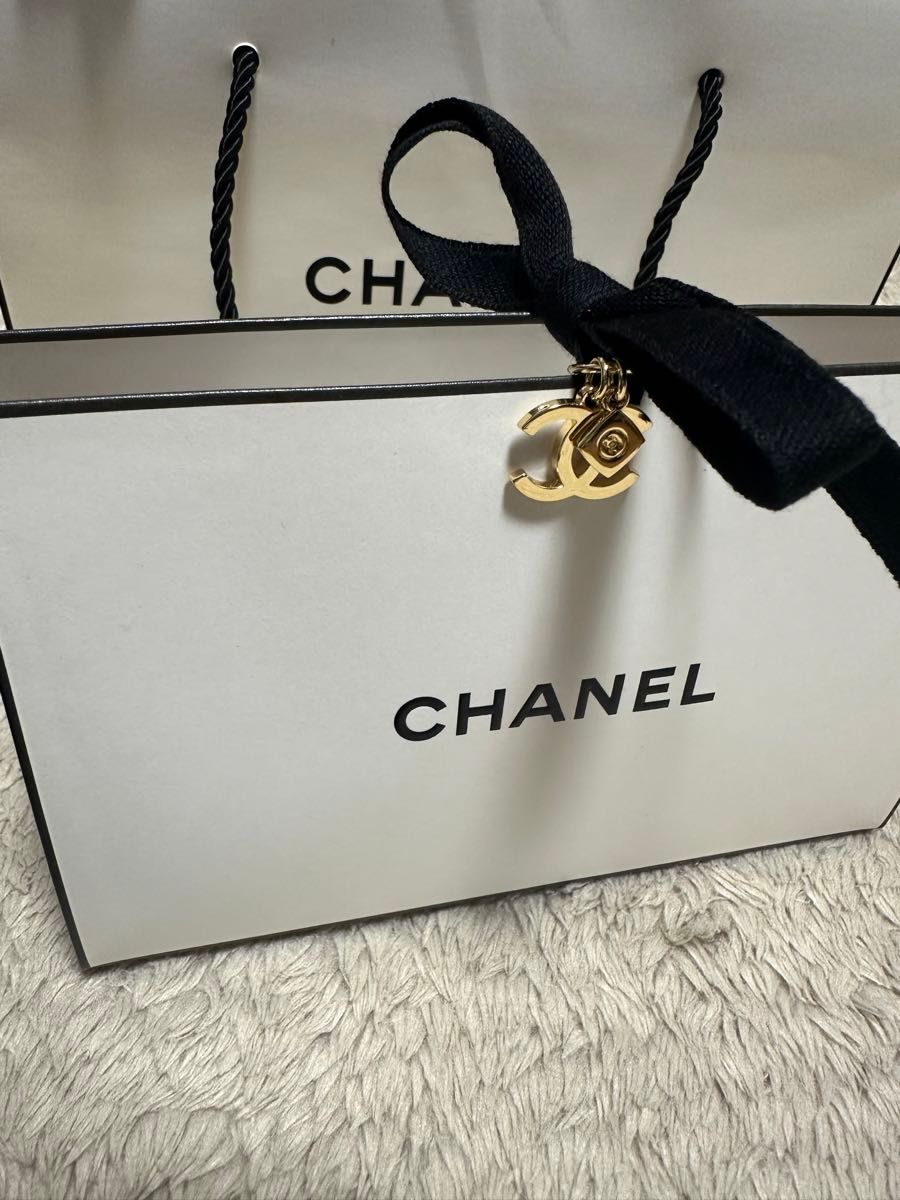 【新品、未使用】CHANEL シャネルNo5 ロー ハンドクリーム ハンド＆ボディークリーム