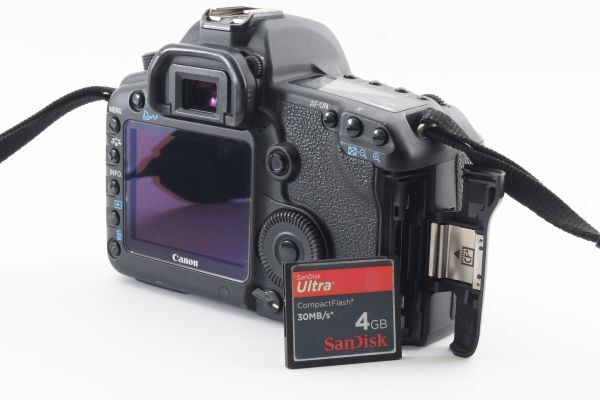 #r54★実用品★ キヤノン Canon EOS 5D Mark II ボディの画像8