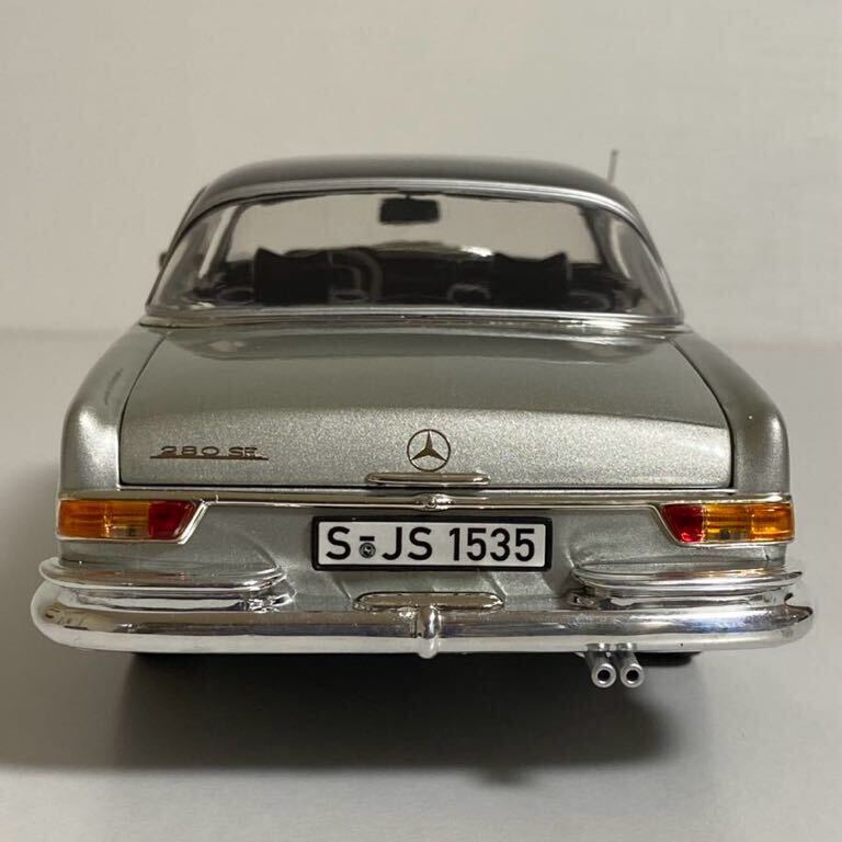 ★ノレブ／NOREV：1/18 ★メルセデス ベンツ S-クラス 280SEクーペ／Mercedes-Benz S-CLASS 280 SE Coupe 1969 (Silver) ☆usedの画像8