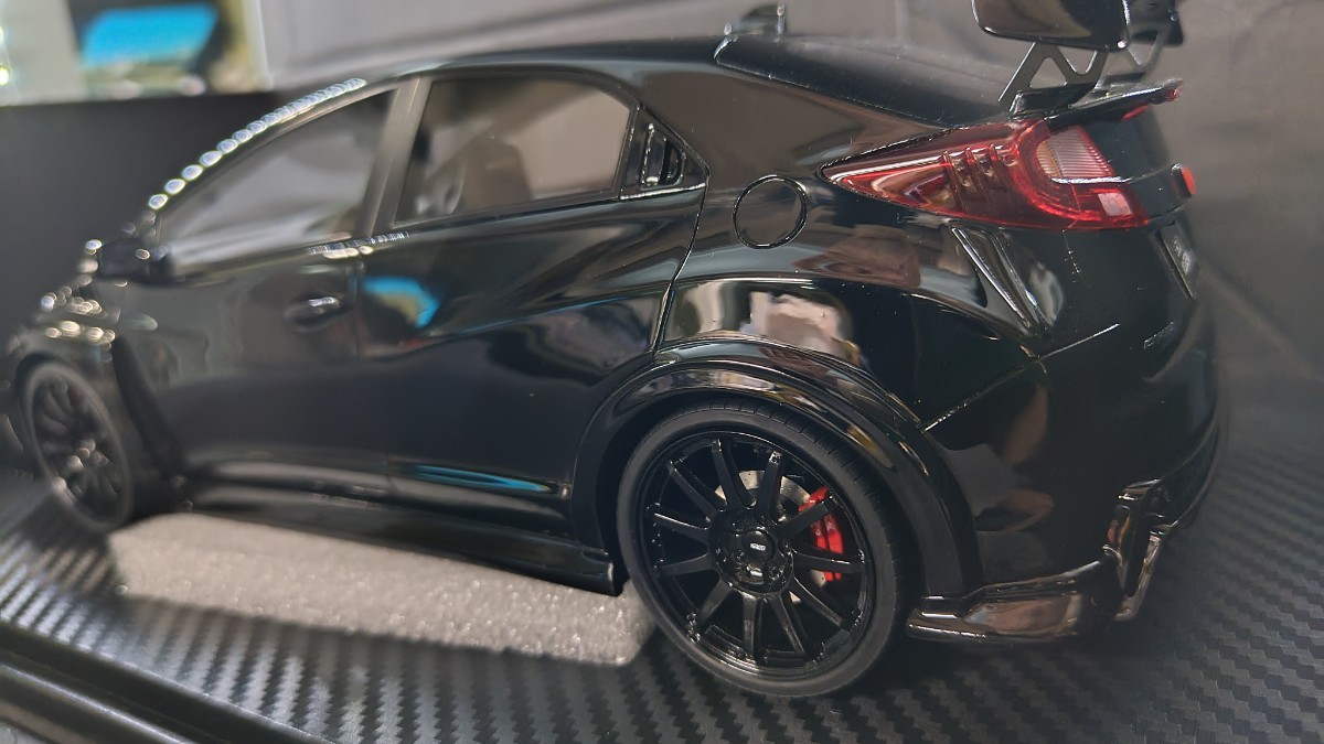 1/18 無限 シビック タイプR FK2 ブラックパール ONE MODEL無限フルエアロ AUTOart オートアート IG イグニッションモデル_画像4