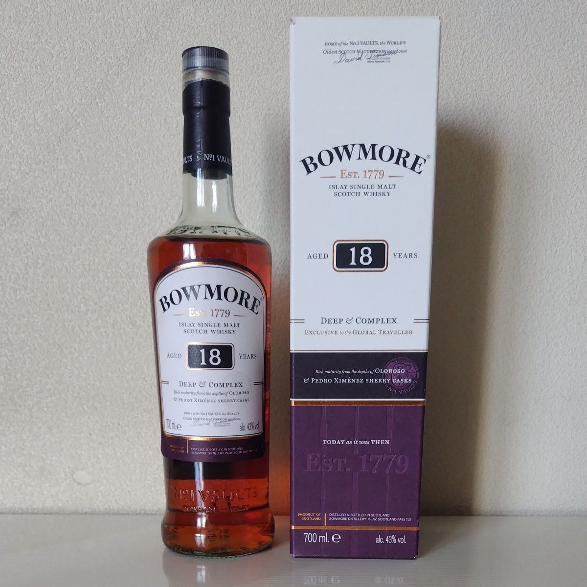 ボウモア BOWMORE 18年 ディープ&コンプレックス　空き瓶