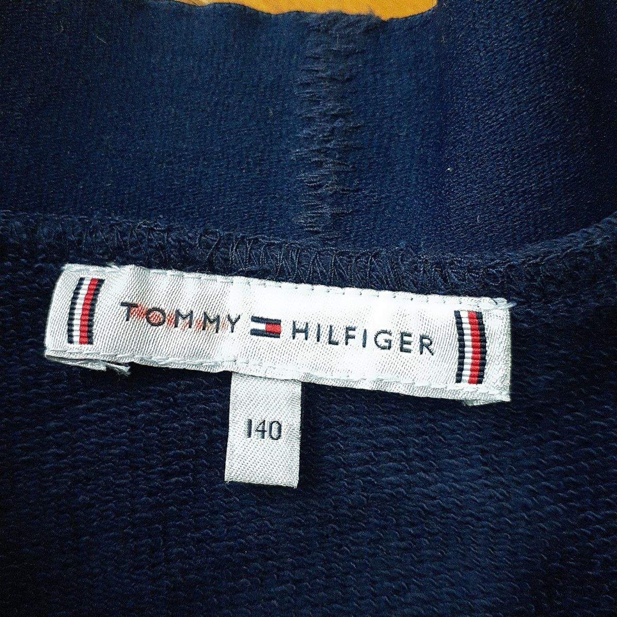 スカートTOMMY HILFIGER　トミーヒルフィガー　スカート140新品トミーガール　女の子　キッズ　小学生　ネイビー　紺色