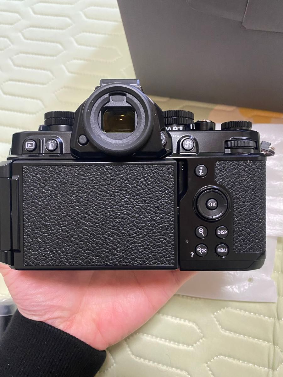 Nikon ZF ボディ メーカー保証期間内|Yahoo!フリマ(旧PayPay Nikon ZF ボディ メーカー保証期間内|Yahoo!フリマ(旧PayPay