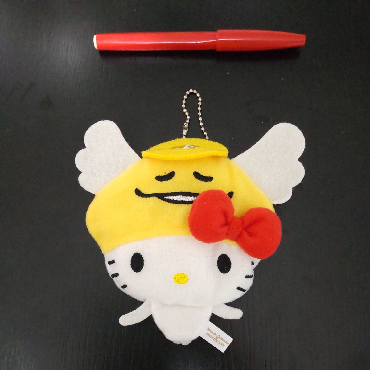 2403 Sanrio Hello Kitty ×...... намеко культивирование комплект сотрудничество Кайро кейс цепочка для ключей эмблема ангел 