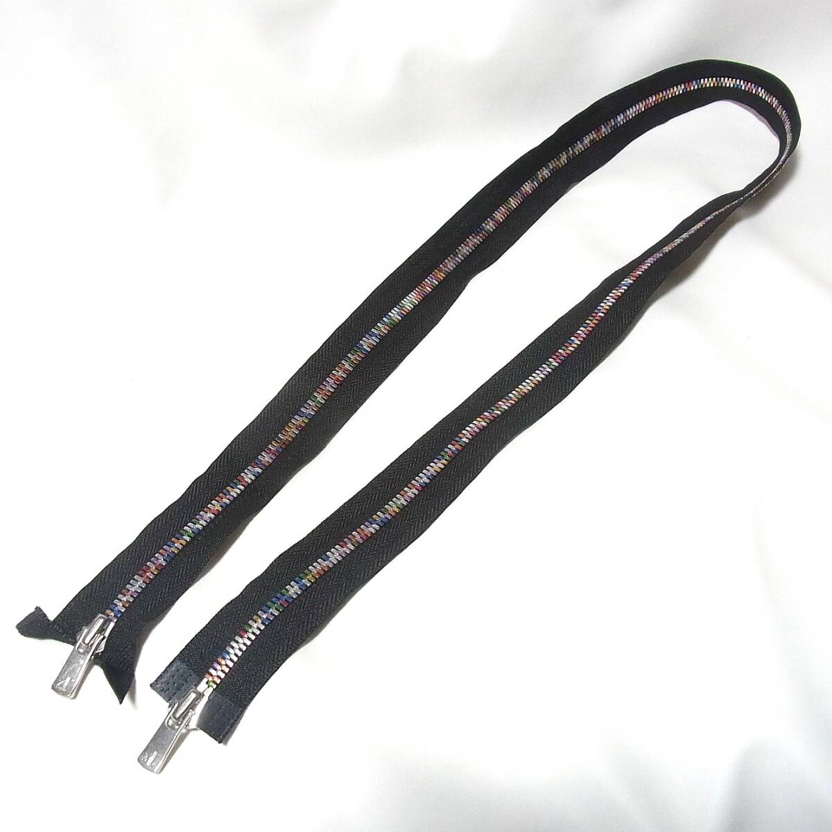 美品 YKK エクセラ EXCELLA ダブルジップ 逆開ファスナー 90cm 美品 YKK エクセラ EXCELLA ダブルジップ 逆開ファスナー 90cm