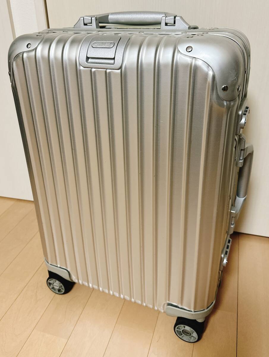 美品 RIMOWA リモワ TOPAS トパーズ 32L 旧ロゴ 923.52 付属品完備 TSA 4輪 キャリーケース 機内持ち込み可 廃盤品 ドイツ製_画像1